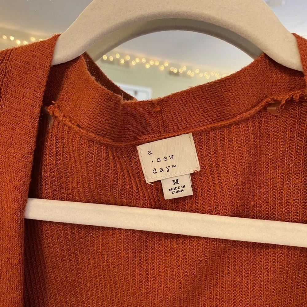 Rust Cardigan - Picture 2 of 4